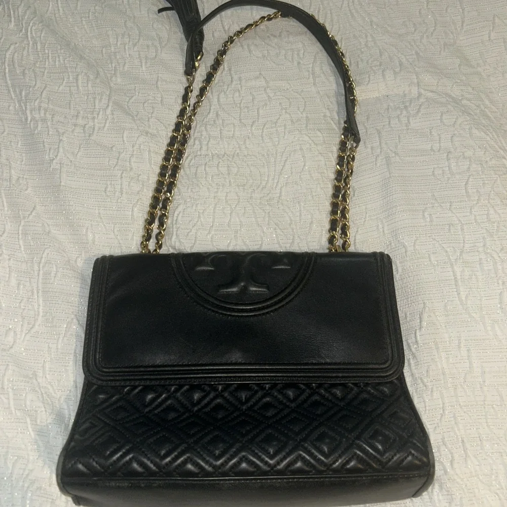 Tory‎ Burch Fleming Black Quilted Leather Chain Shoulder Bag Tassel Crossbody